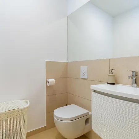 3 Bedroom Beautiful In